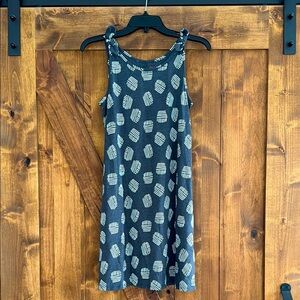 Cat and Jack Gray Sleeveless Dress with‎ Geometric Pattern Girls size 14/16 XL